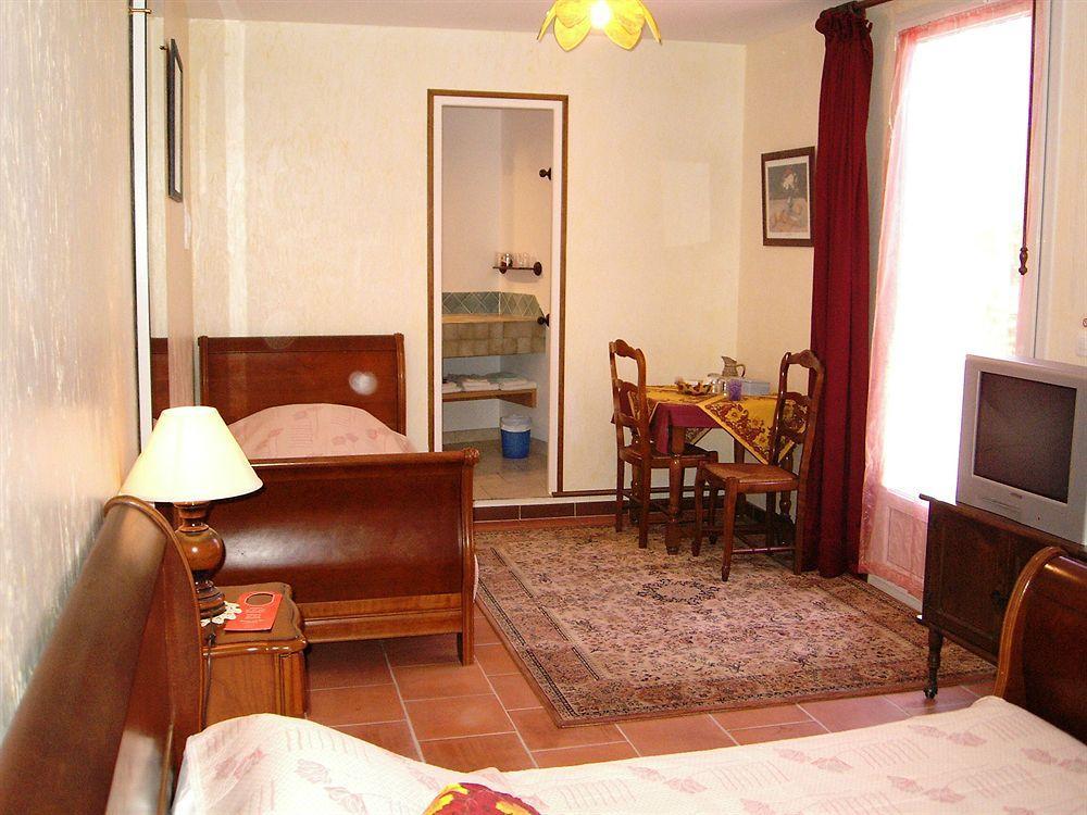 Mas Aurélia B&B Fréjus Esterno foto