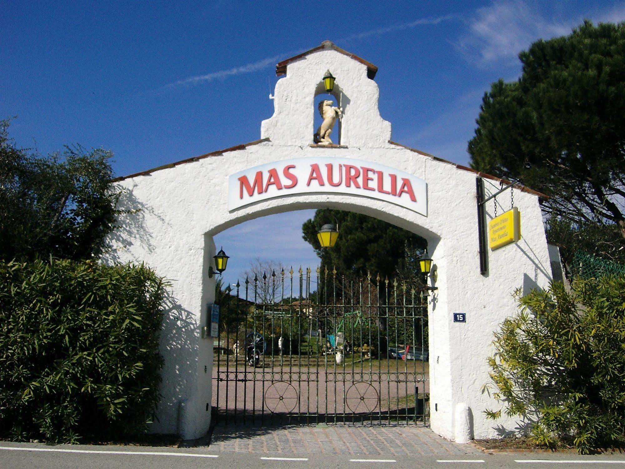 Mas Aurélia B&B Fréjus Esterno foto
