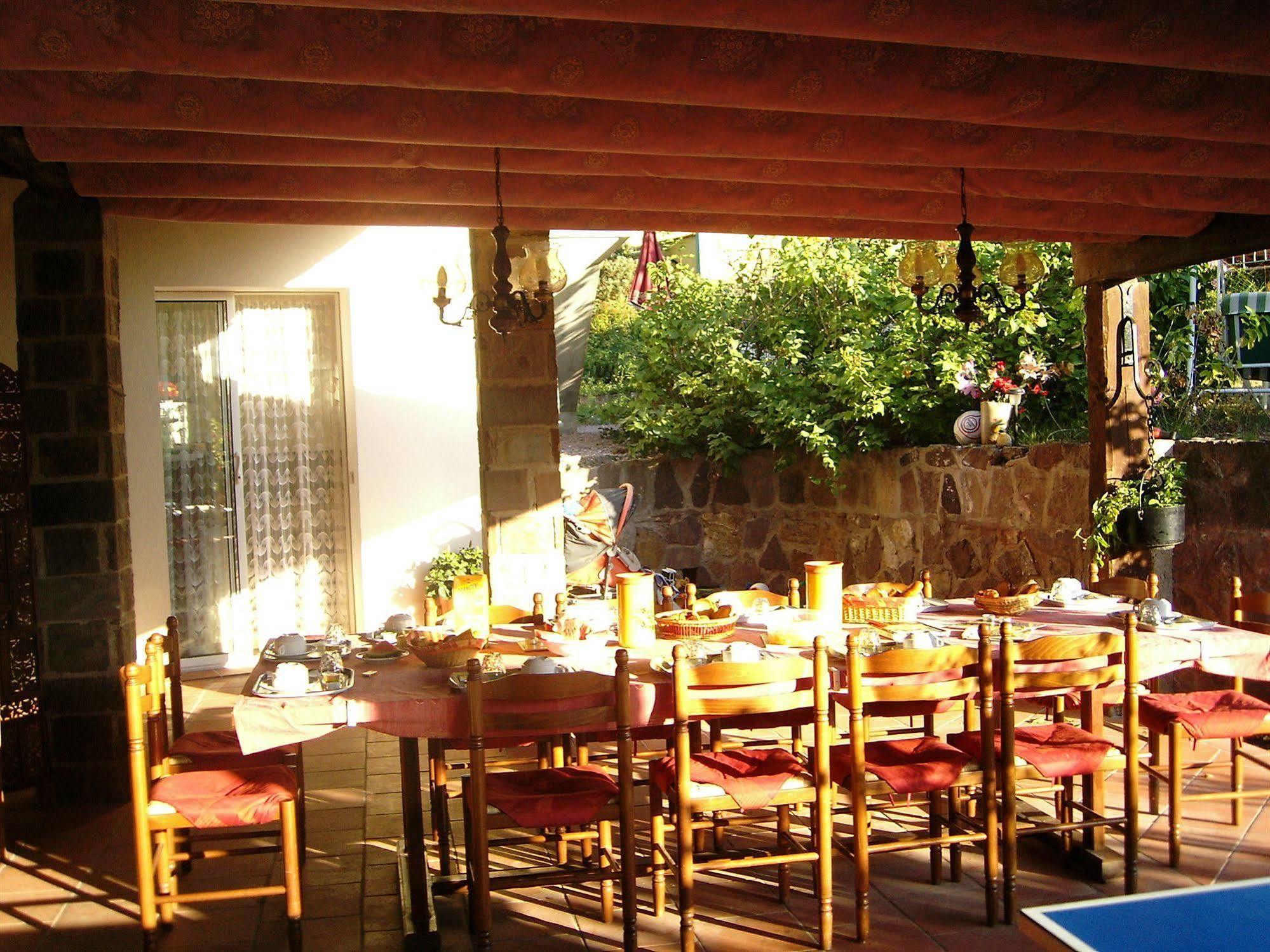Mas Aurélia B&B Fréjus Esterno foto