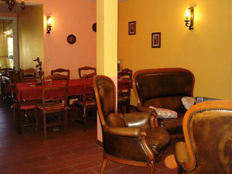 Mas Aurélia B&B Fréjus Esterno foto